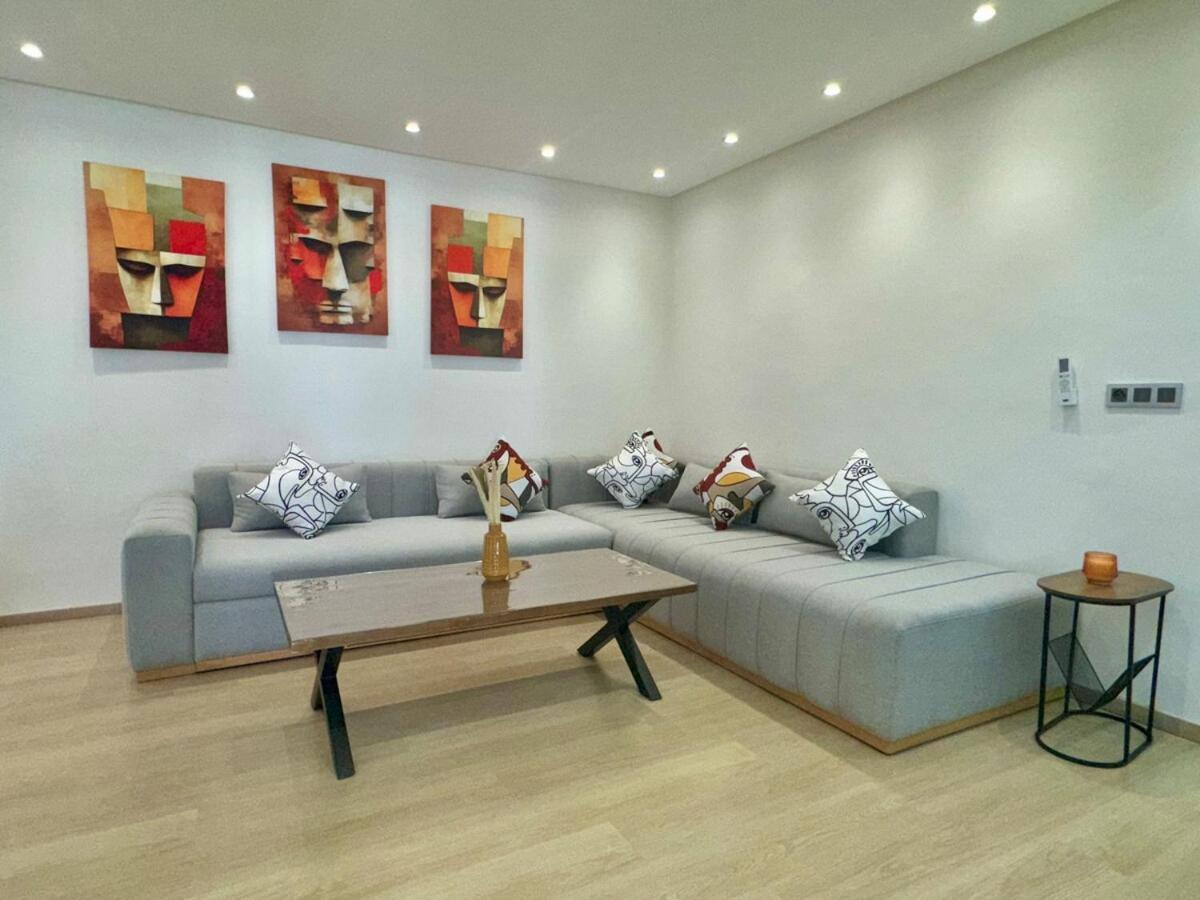 2br Near Tgv Station *