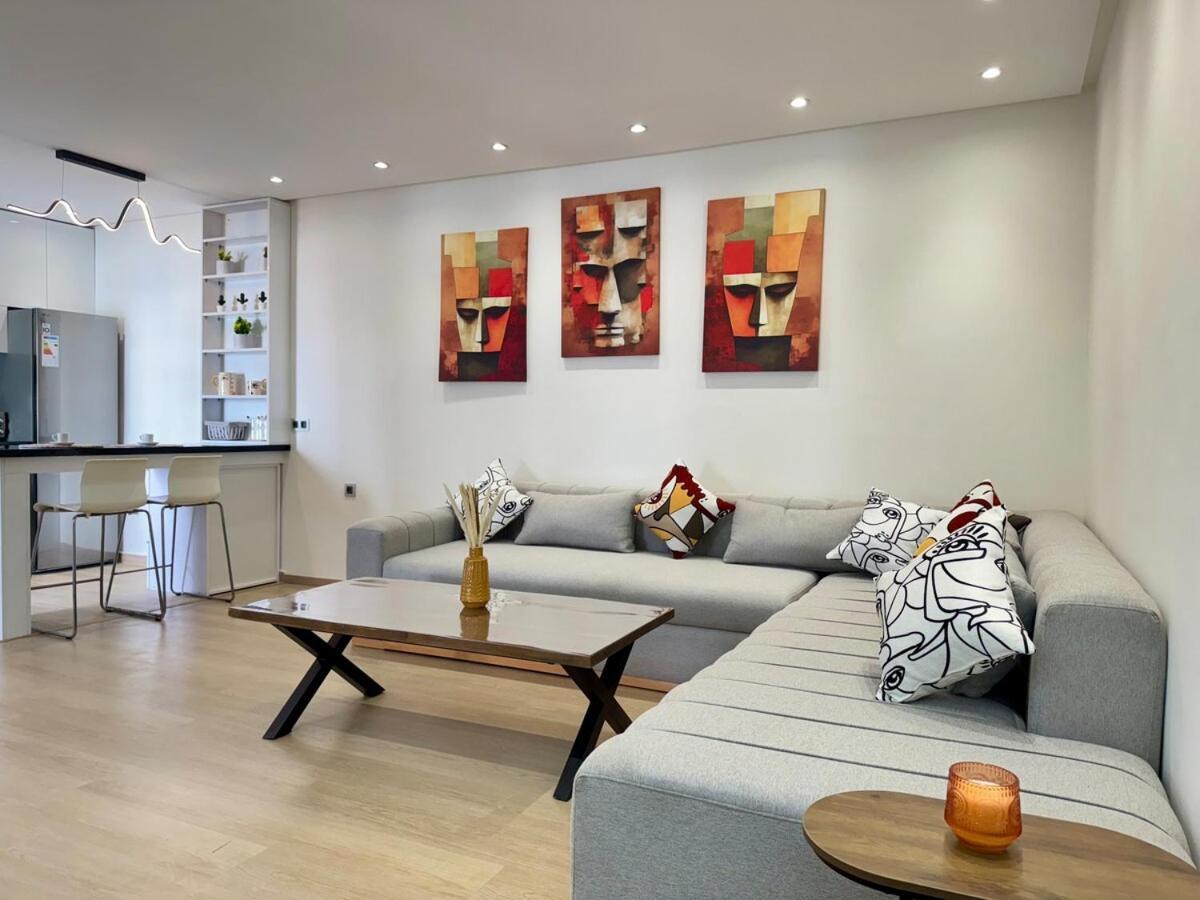 2br Near Tgv Station